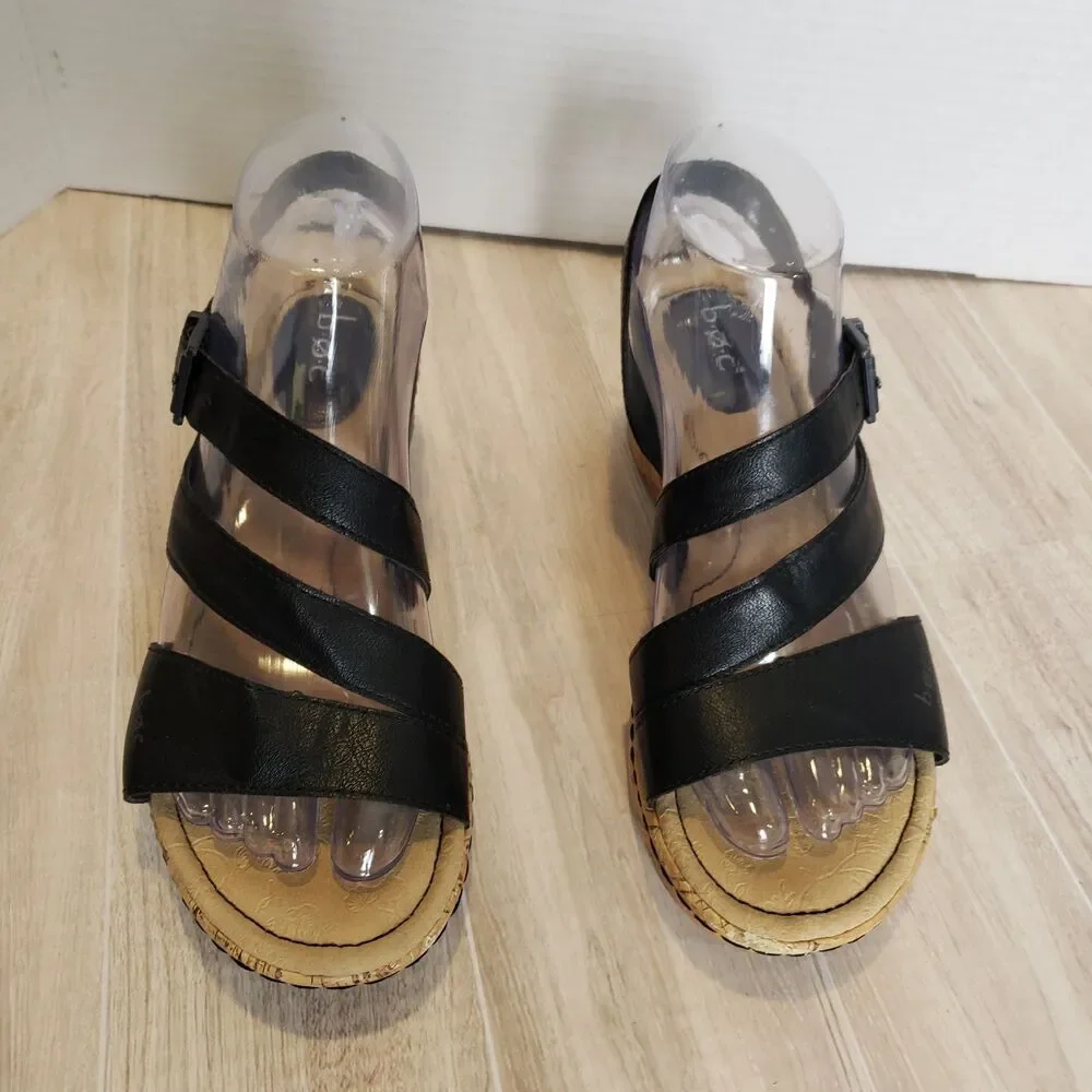 b.o.c Women's EVANGELINE Z49303 Black Buckle Strap Wedge Sandal Black 7M